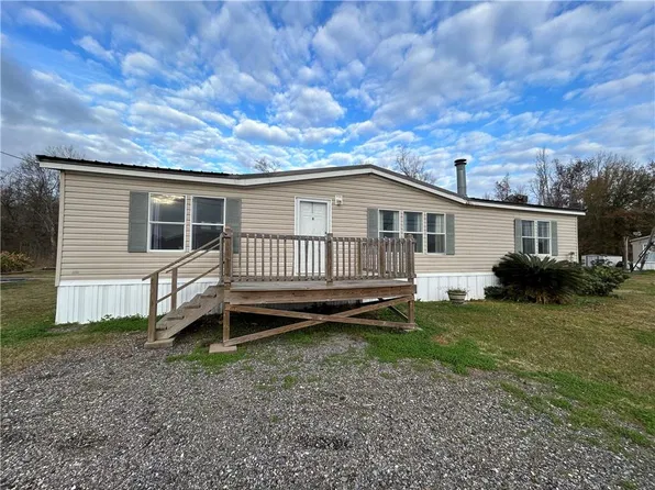 523 Daffodil St, Mount Airy, LA 70076