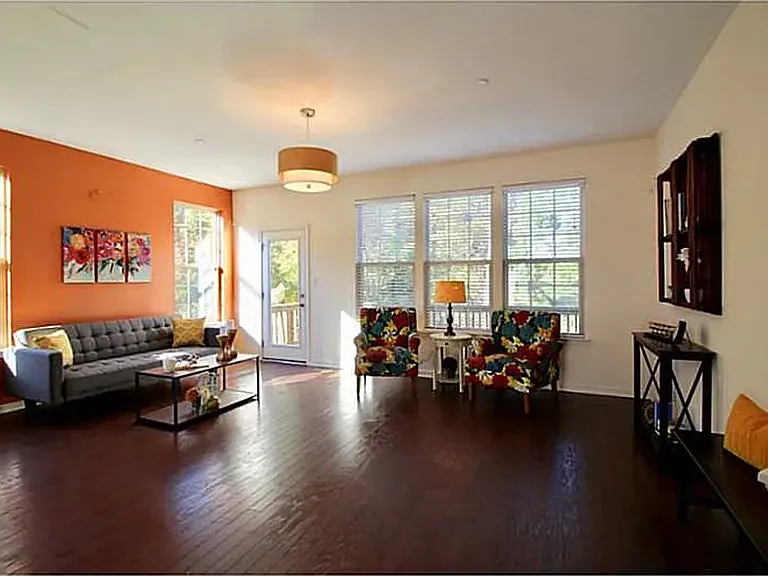24 Zenith Loop — Photo 15