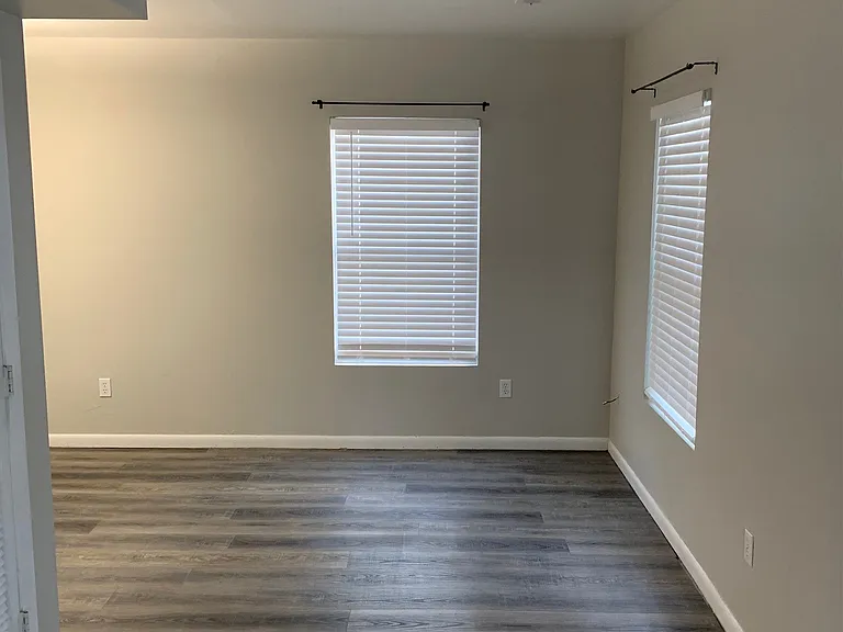 Living room - other side