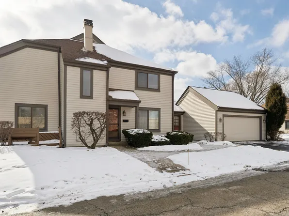 1265 Franklin Ln, Buffalo Grove, IL 60089