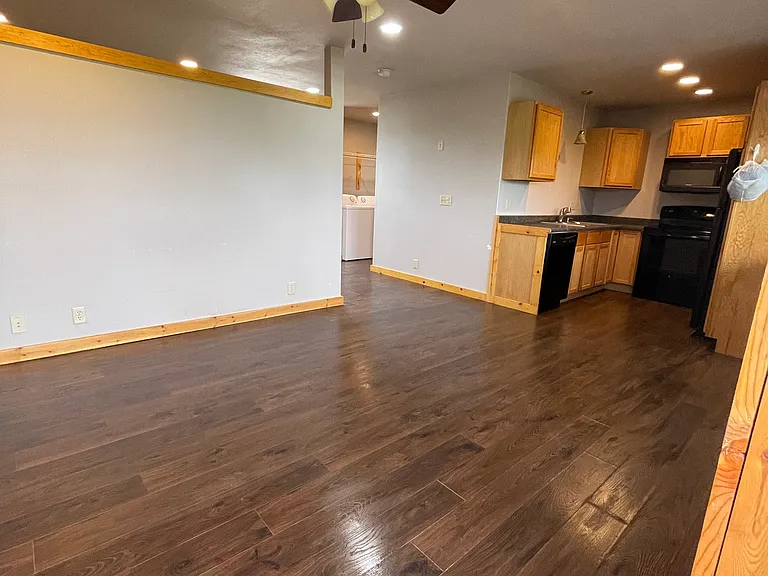 13325 Brush Creek Rd #1 — Photo 7