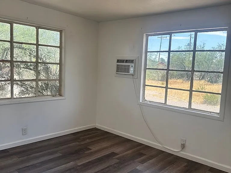 Hildreth-7150 — Photo 9