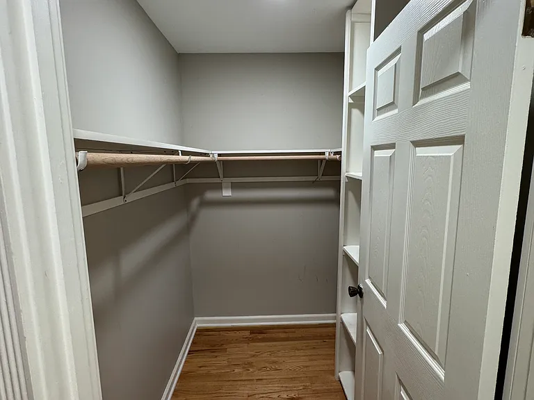 3587 Crestwyn Dr — Photo 11