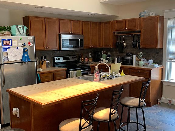 3rd image of 3724 Baltimore Ave APT 2