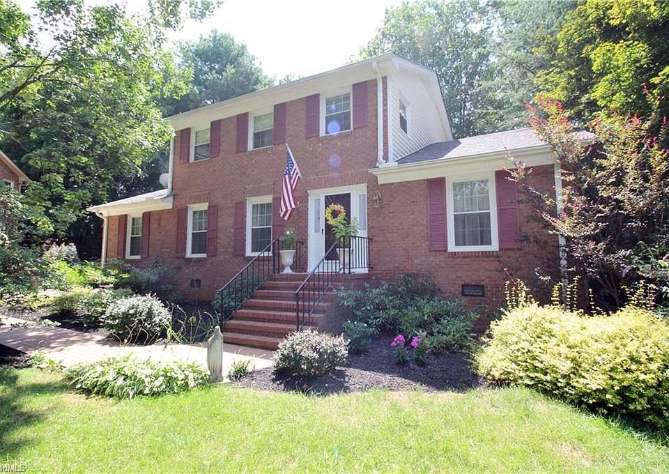 1st image of 5 Belvidere Ct