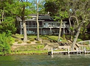W5538 W Shore Dr, Elkhorn, WI 53121