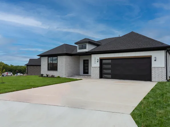 5845 S Franklin Avenue, Springfield, MO 65810