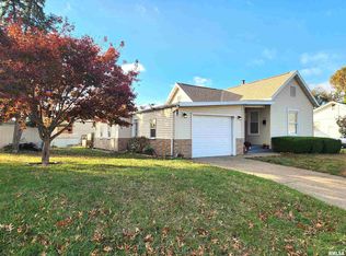 1427 N 16th St, Quincy, IL 62301