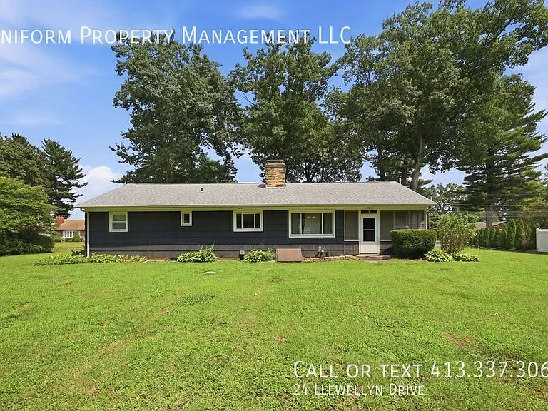 24 Llewellyn Dr — Photo 6