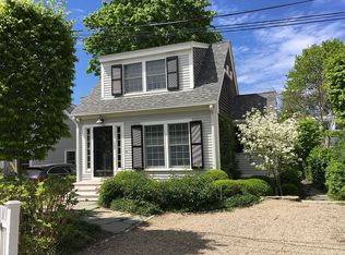 25 Watsons Ct, Provincetown, MA 02657