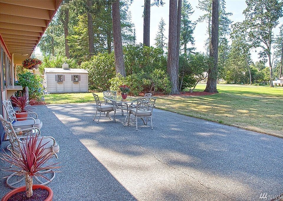 2nd image of 7214 Onyx Dr SW