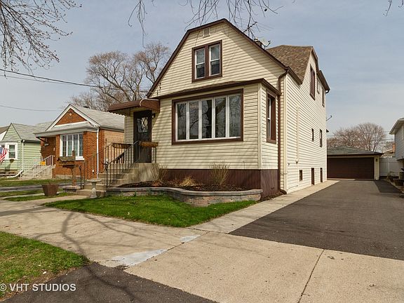 2nd image of 10617 S Central Park Ave