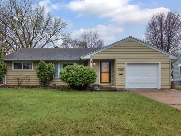 2015 Valmont Avenue, Eau Claire, WI 54701