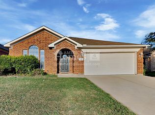 333 Shadow Grass Ave, Fort Worth, TX 76120