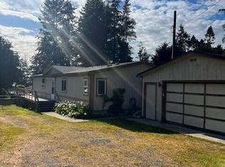 3688 Smugglers Cove Rd, Greenbank, WA 98253