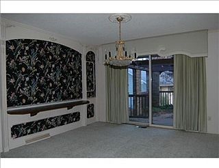 4th image of 16824 Edinburg Ln