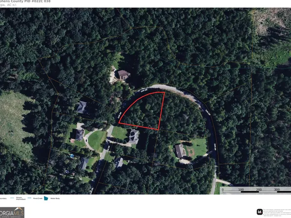 Oak Dr, Toccoa, GA 30577