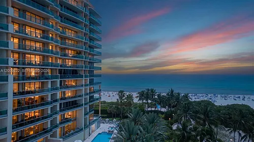 1455 Ocean Dr Photo 1