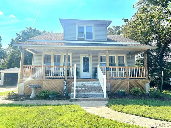 655 S Main St, Saint Clair, MO 63077