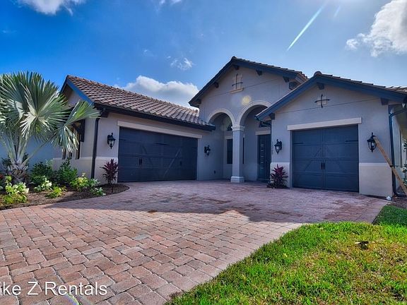 3rd image of 12789 Dundee Ln