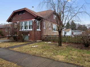 3741 Cleveland Ave, Brookfield, IL 60513