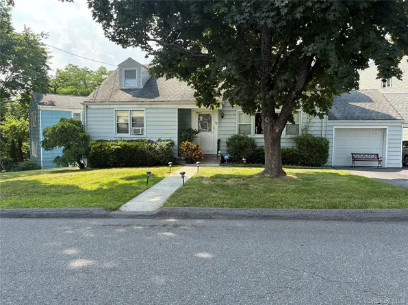 12 Westview Avenue, Rye Brook, NY 10573