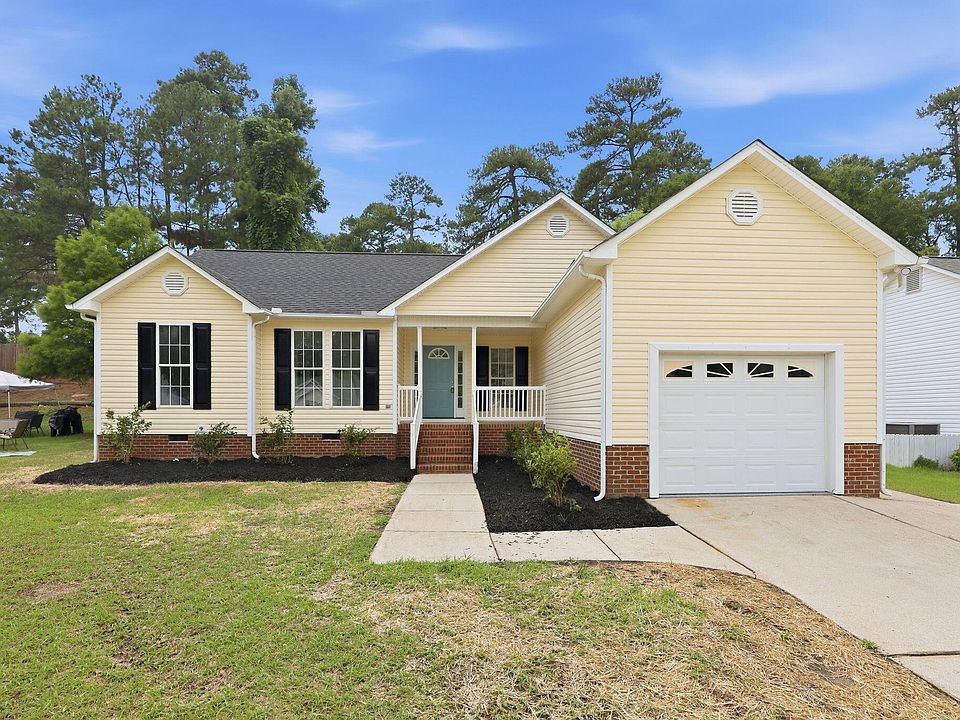 1st image of 311 Aqua Marine Ln