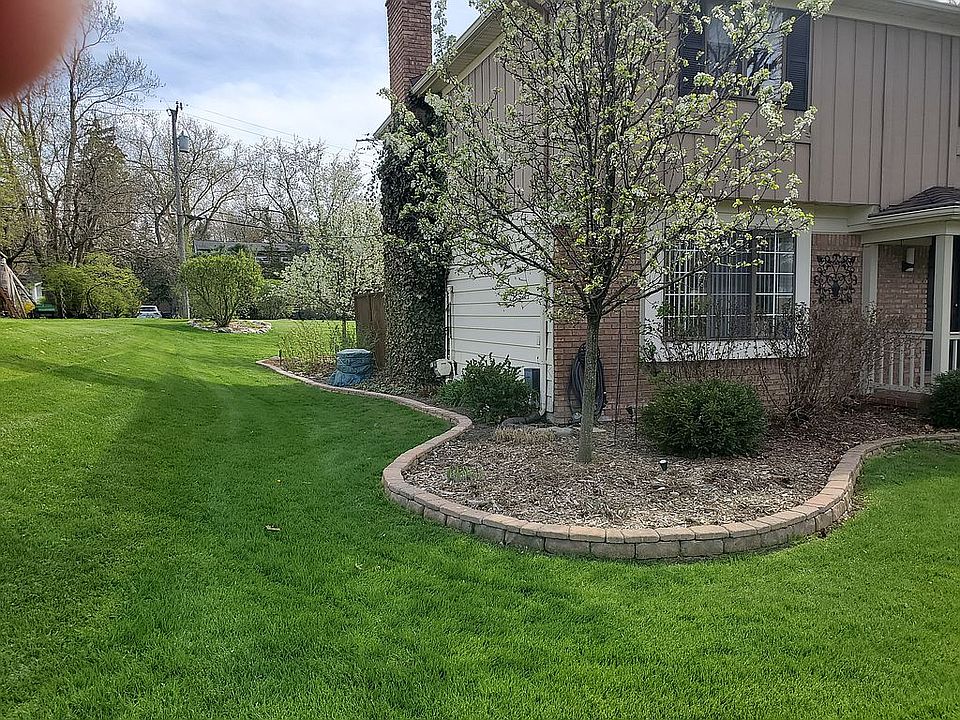 2nd image of 2781 W Huron St