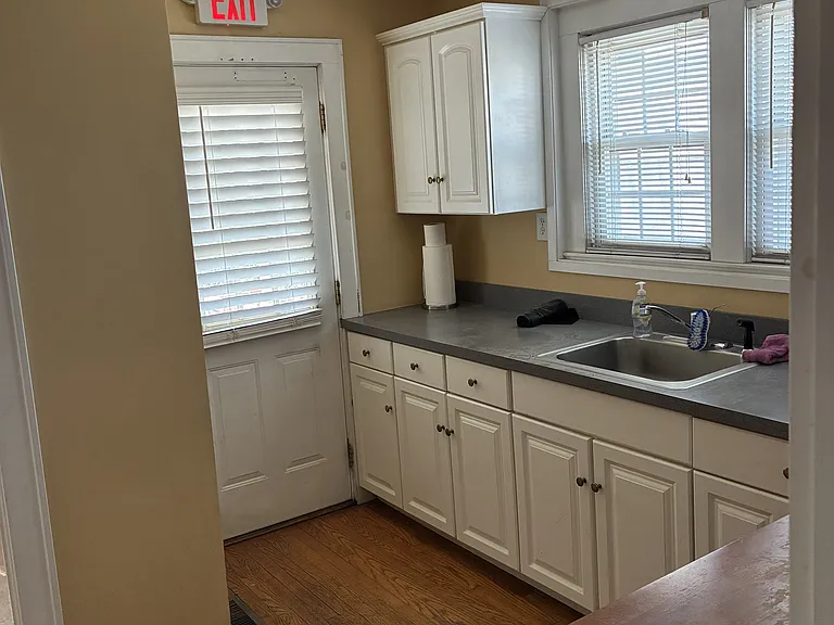 66 Finderne Ave #1 — Photo 9
