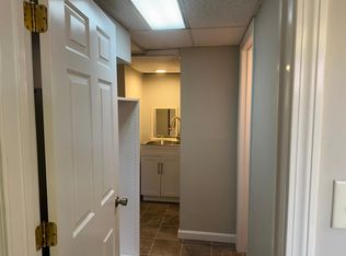 685 Washington St APT 2, Hanover, MA 02339