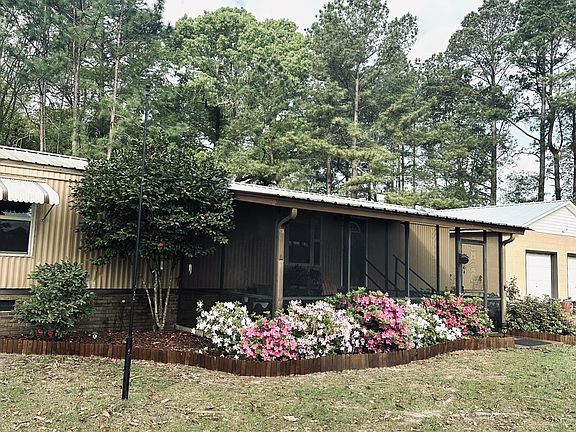 2nd image of 7133 Cameron Rd