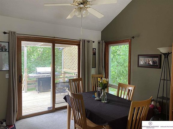 5th image of 15541 Newell St