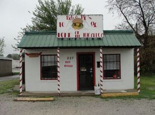 227 W Main St, Jackson, TN 38301
