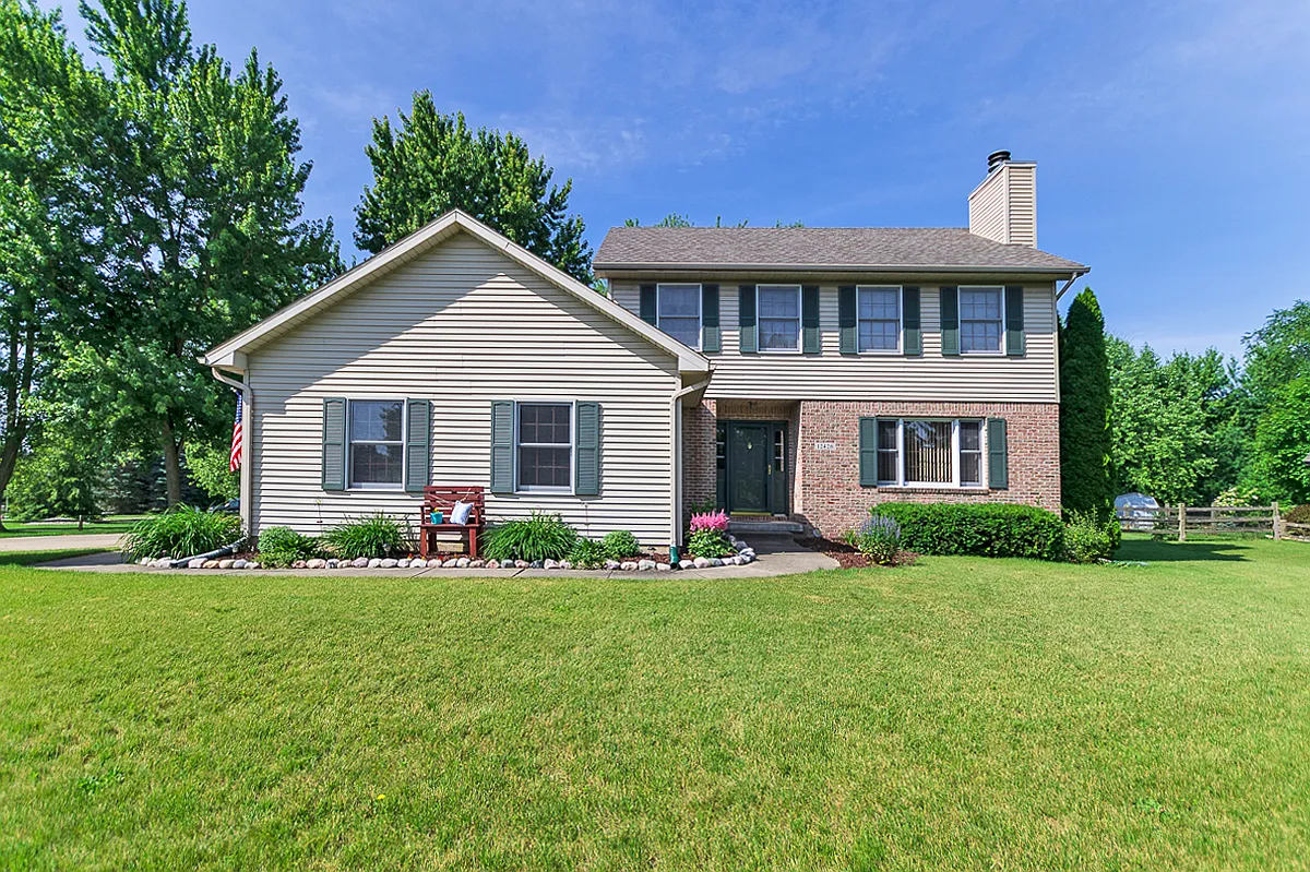 12426 Sea Pines Dr photo 1