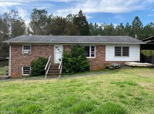 1132 Williams Rd, Yadkinville, NC 27055