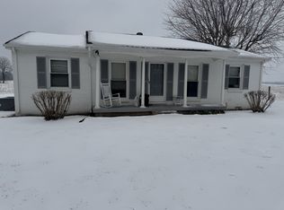 2124 Grants Chapel Rd, Adams, TN 37010