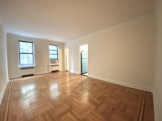 Rented by Sovereign Associates | media 1