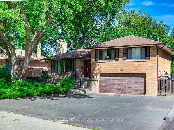 1463 Garnet Ave, Mississauga, ON L5G 4C5