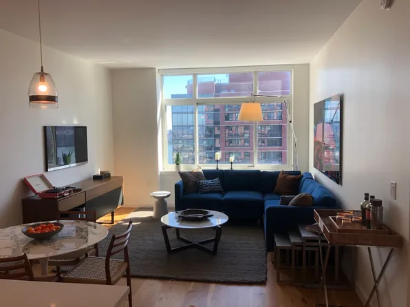 110 1st Street image 12 of 21