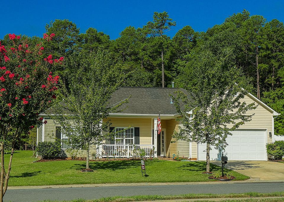 1st image of 3012 Twilight Ln