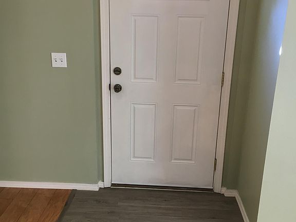 5th image of 8208 NE 115th Way