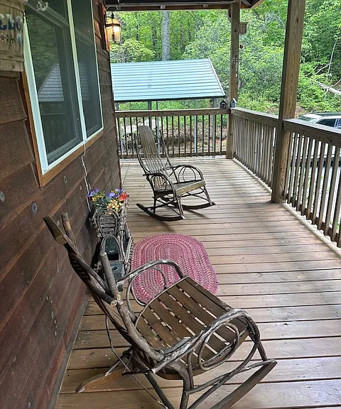 111 McIntosh Way — Photo 11