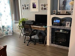 46-48 Acorn St, Springfield, MA 01109