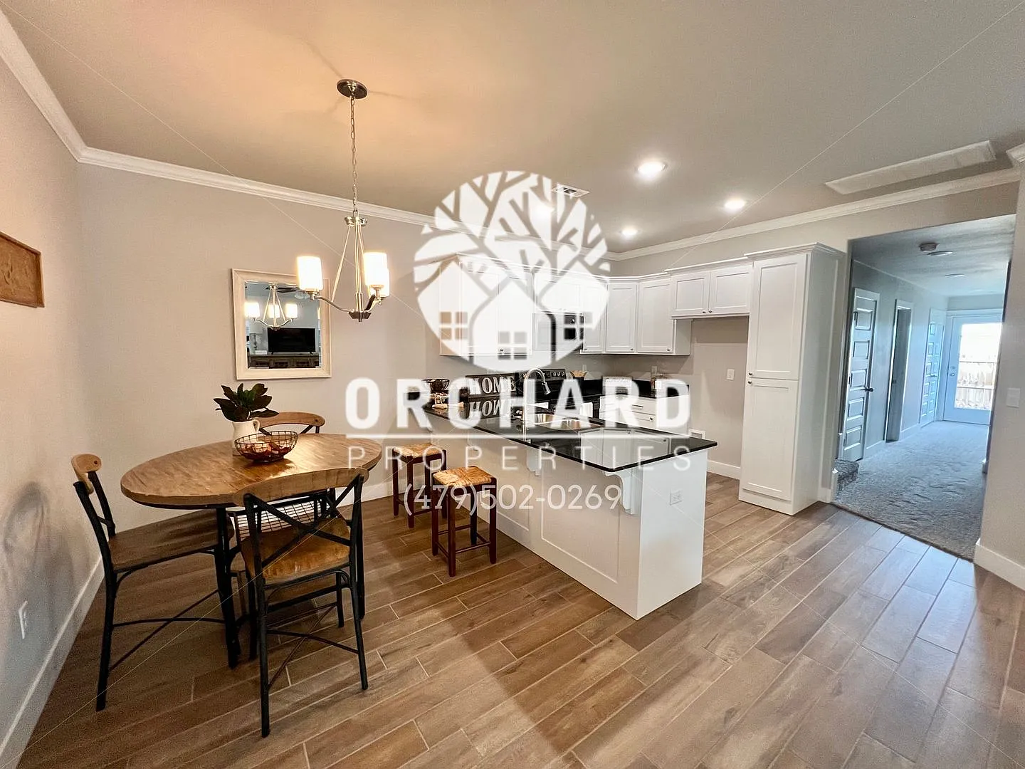 3001 N Conway Drive — Photo 3
