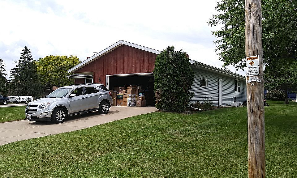 1st image of 1129 Gay Dr