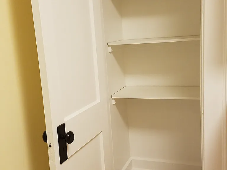 402 Taylor Ave #1 — Photo 5