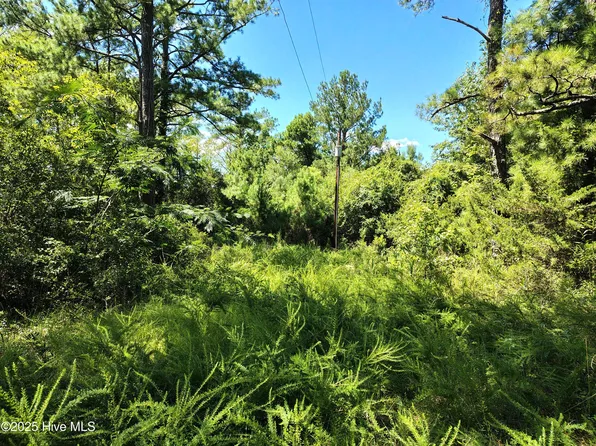 498 Poyners Road, Moyock, NC 27958