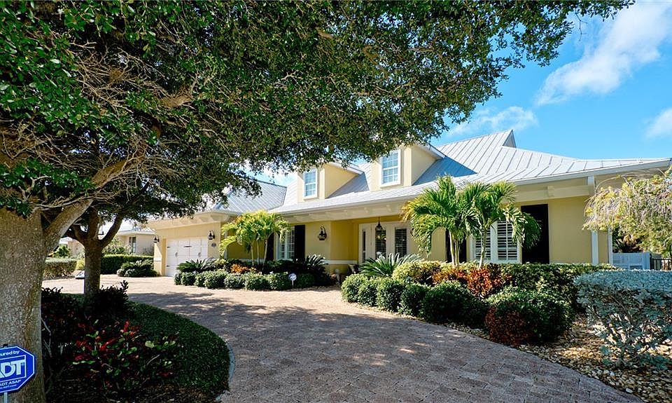 1st image of 603 Ivanhoe Ln