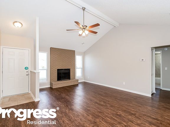 2nd image of 2035 Oak Water Dr
