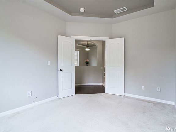 5th image of 18435 11th Avenue Ct E